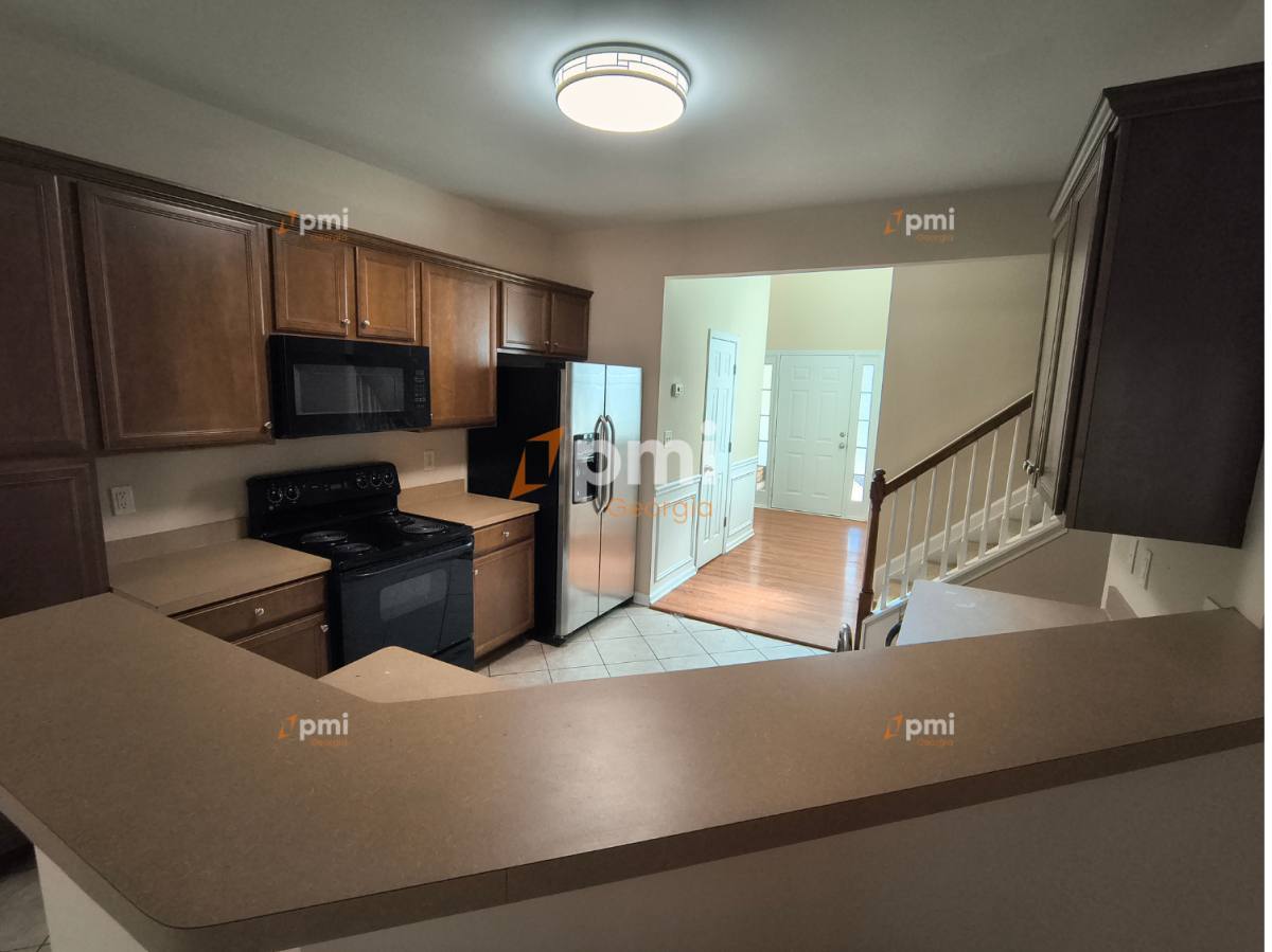 Townhouse for rent at 306 Creek Manor Way, Suwanee, GA 30024