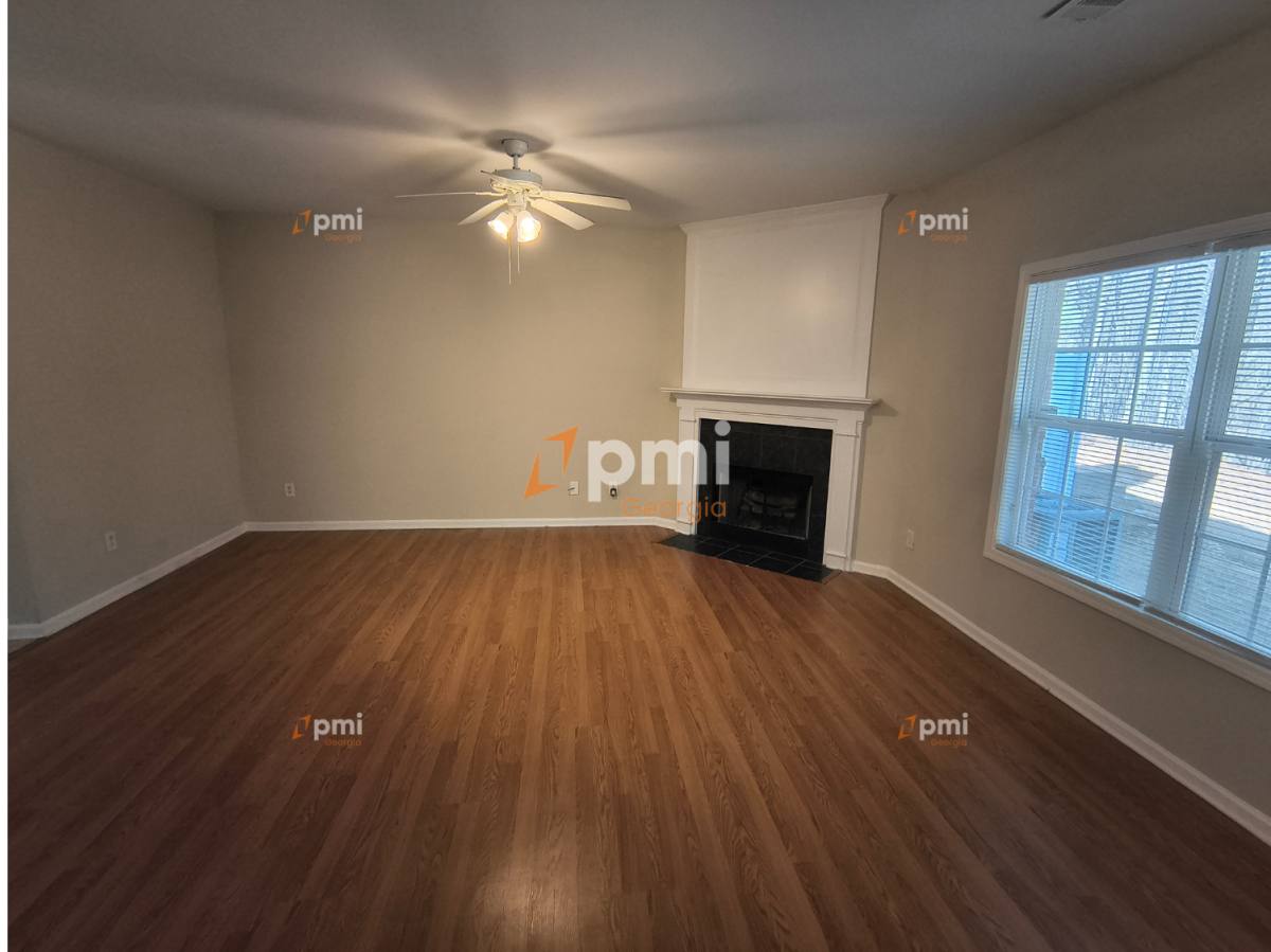 Townhouse for rent at 306 Creek Manor Way, Suwanee, GA 30024