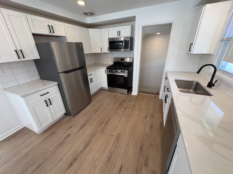House for rent at 13319 McCracken Rd, Cleveland, OH 44125