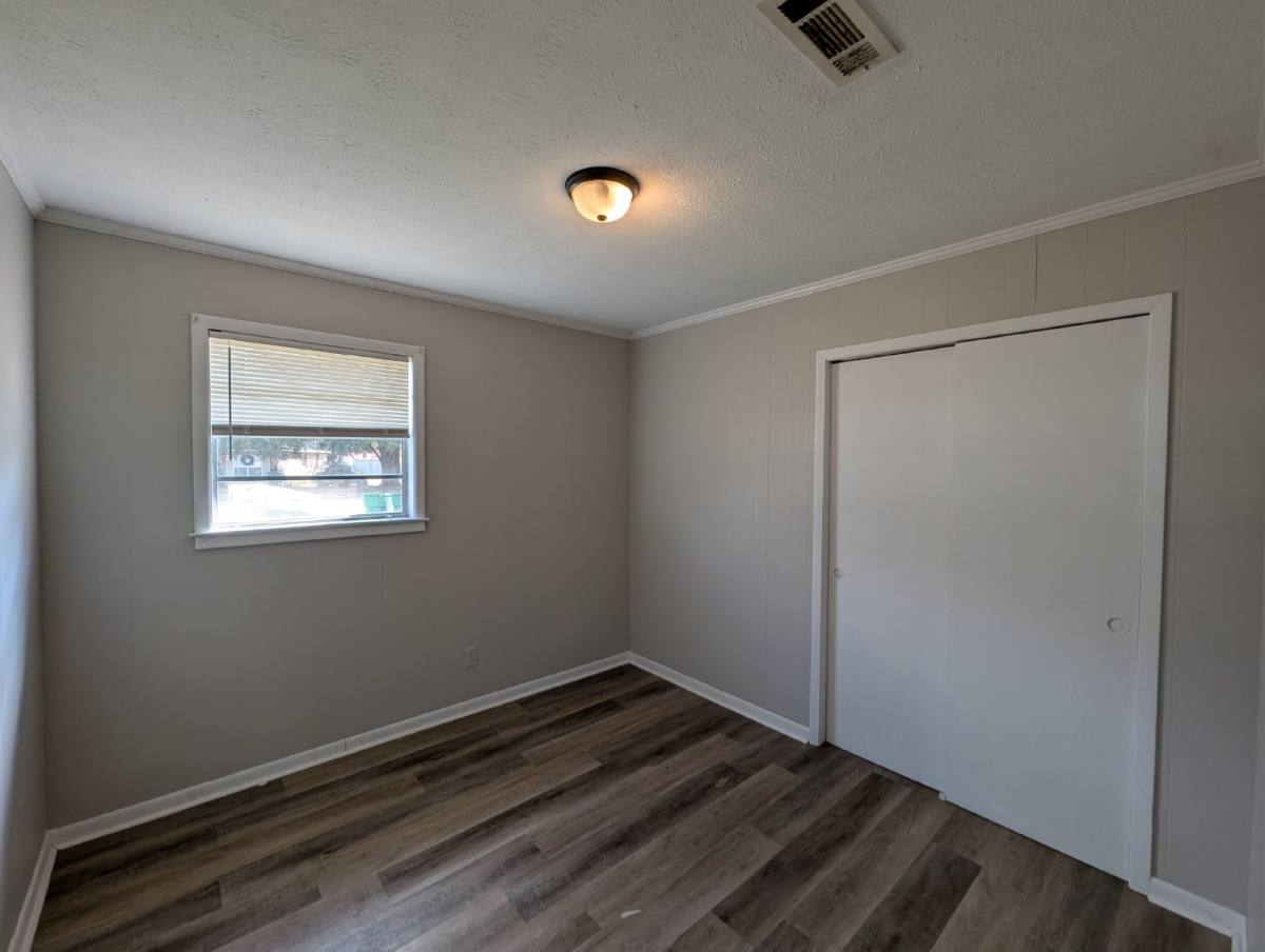 House for rent at 5487 Pelham Court, Graceville, FL 32440