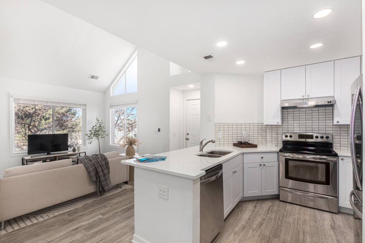 Condo for rent at 8500 E Jefferson Ave #17C, Denver, CO 80237