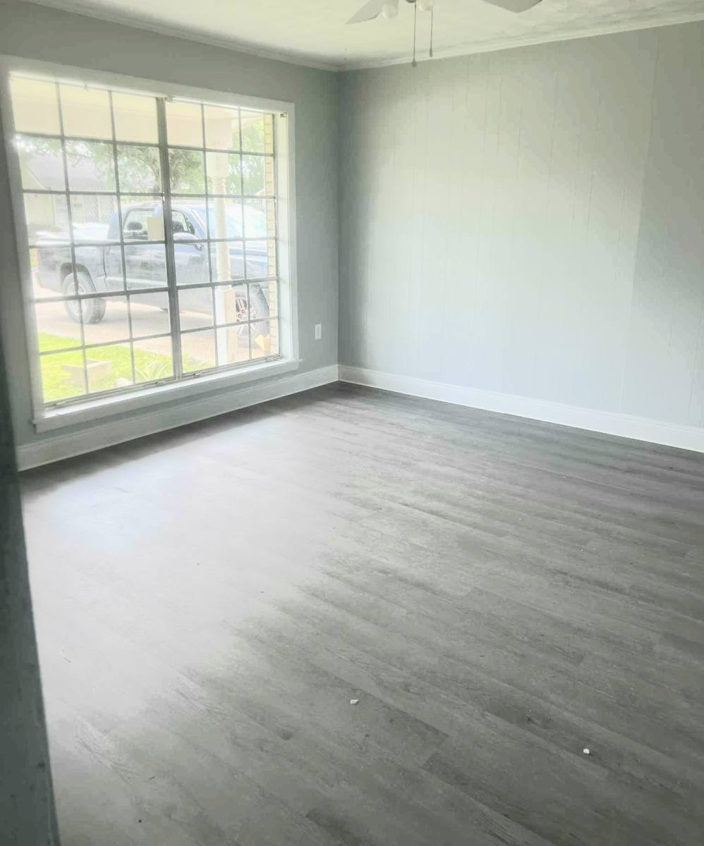 House for rent at 402 Holiday Dr, Houma, LA 70364