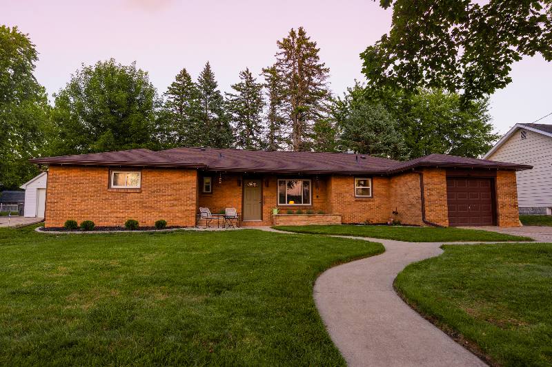 House for rent at 2218 Jefferson Ave, Midland, MI 48640
