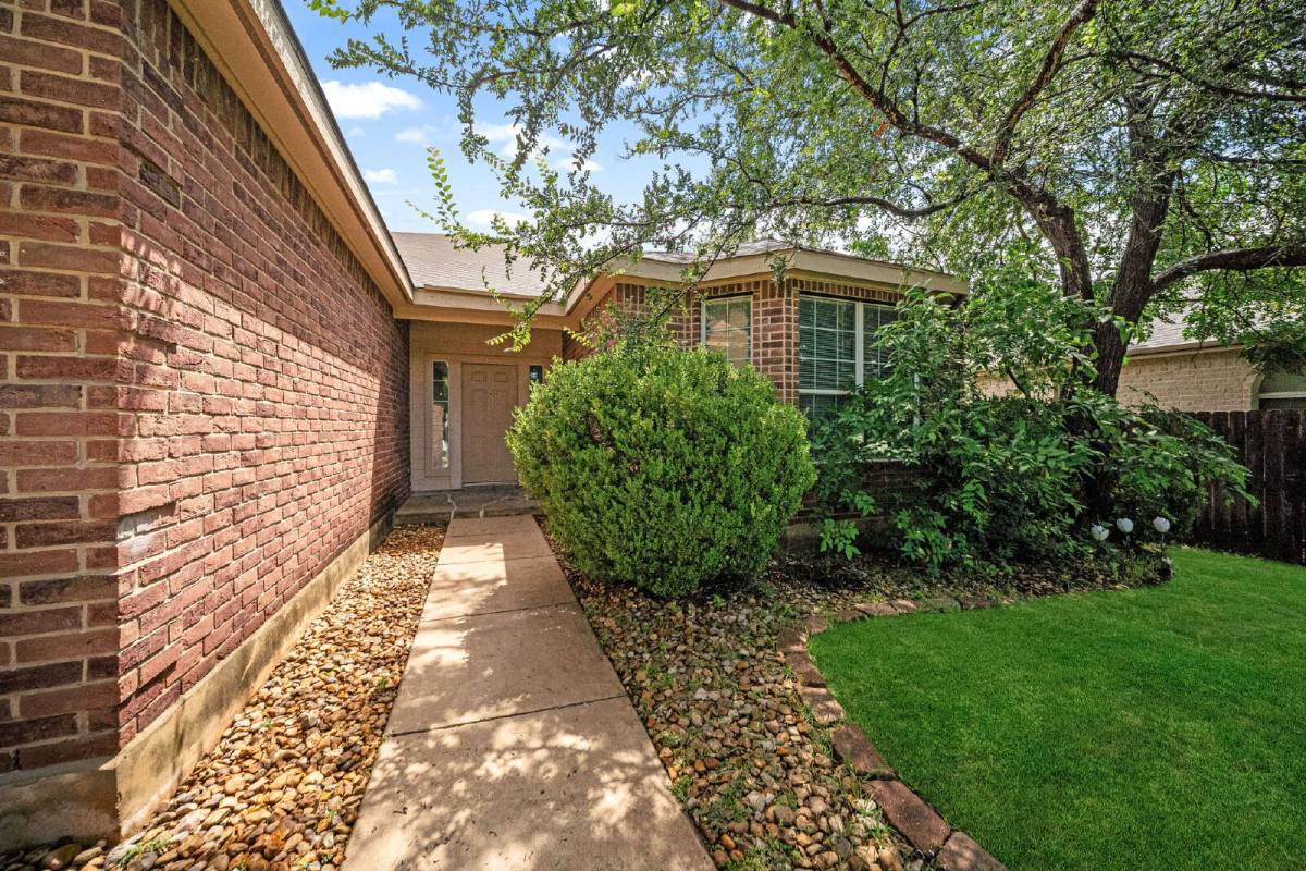 House for rent at 229 Spice Oak Lane, Cibolo, TX 78108