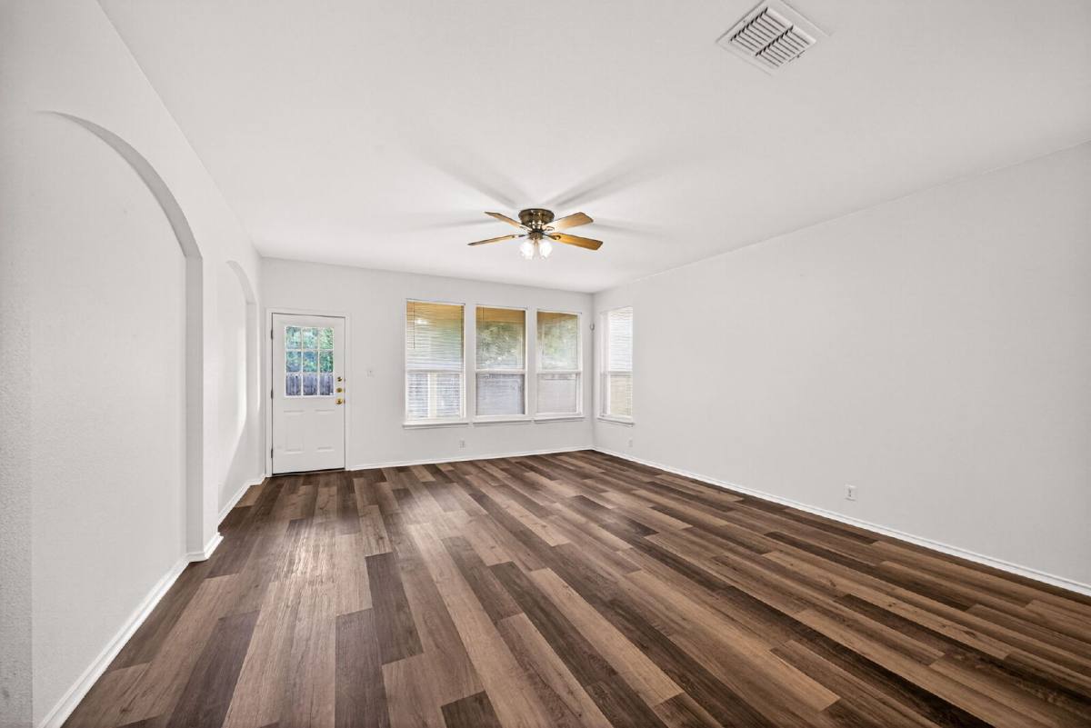 House for rent at 229 Spice Oak Lane, Cibolo, TX 78108