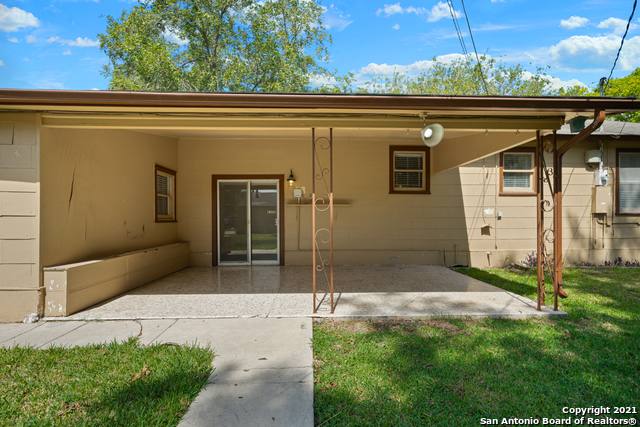 House for rent at 400 Mitchell Ave, Schertz, TX 78154