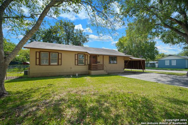 House for rent at 400 Mitchell Ave, Schertz, TX 78154