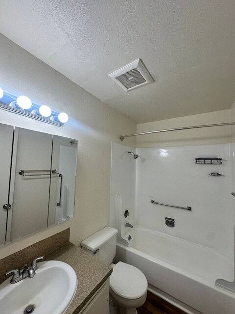 Apartment for rent at 1640 SE 162nd Ave #1, Portland, OR 97233