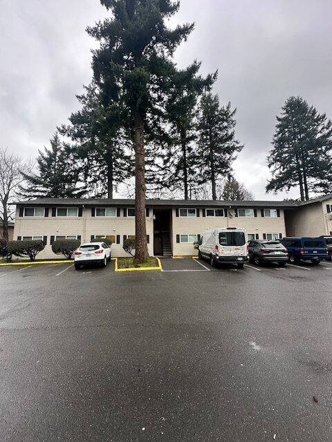 Apartment for rent at 1640 SE 162nd Ave #1, Portland, OR 97233