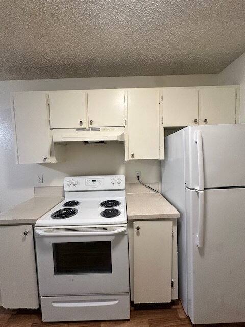 Apartment for rent at 1640 SE 162nd Ave #1, Portland, OR 97233