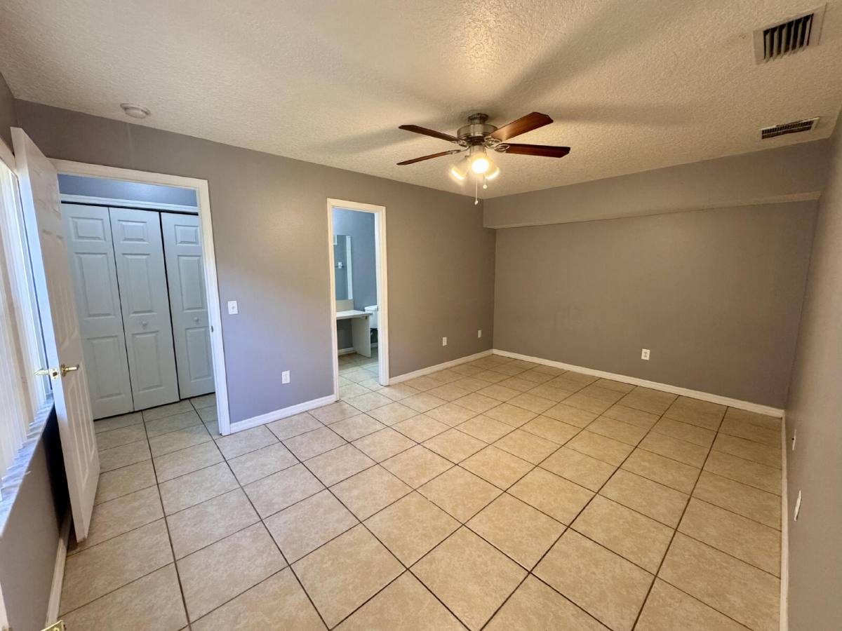 Apartment for rent at 2725 Fan Palm Dr #B, Davenport, FL 33897