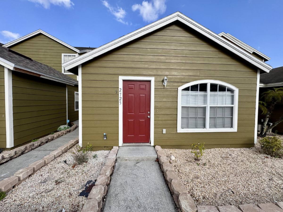 Apartment for rent at 2725 Fan Palm Dr #B, Davenport, FL 33897