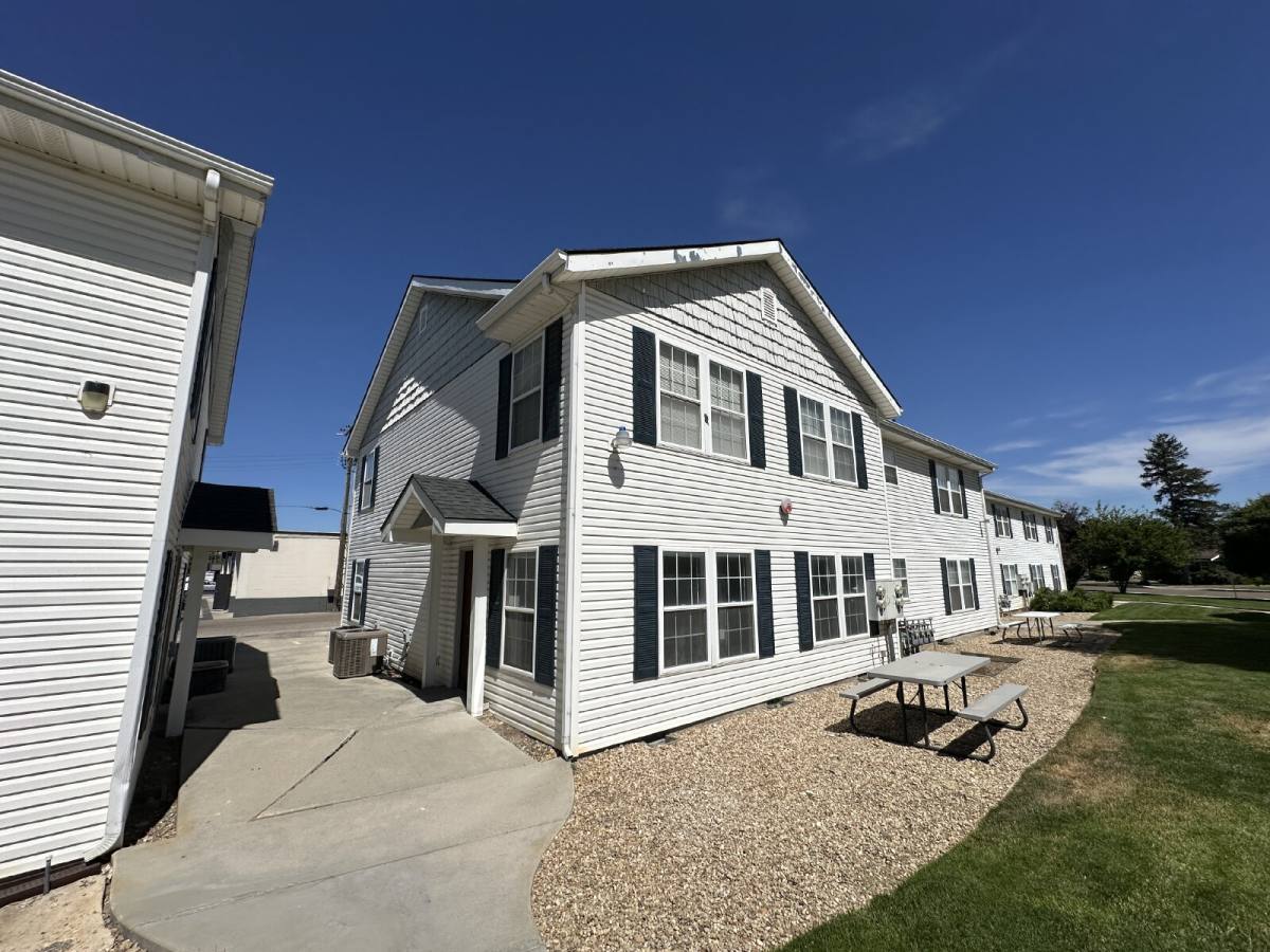 Apartment for rent at 110 Davis Ave #101, Nampa, ID 83651
