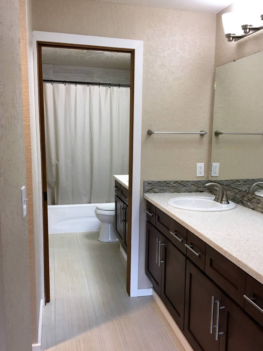 Condo for rent at 22330 6th Ave S, Seattle, WA 98198