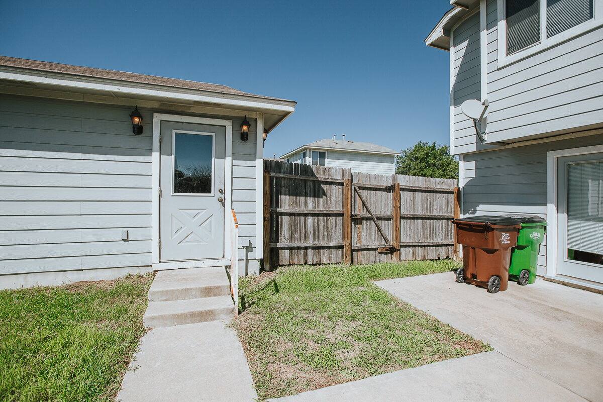 House for rent at 2122 Bluffstone Dr, Round Rock, TX 78665