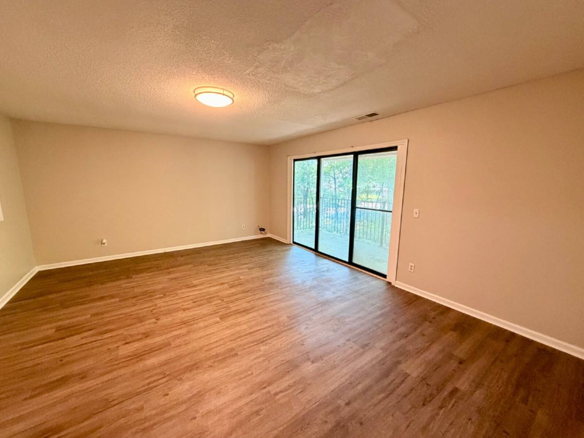 Apartment for rent at 33 Chestnut Ferry Rd #202, Camden, SC 29020