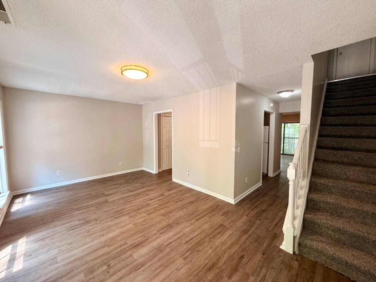 Apartment for rent at 33 Chestnut Ferry Rd #202, Camden, SC 29020