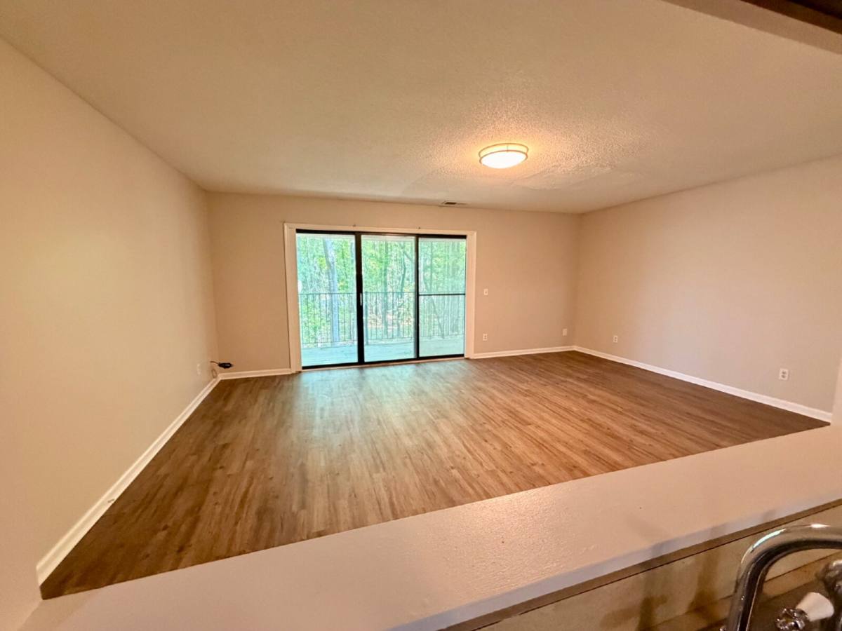 Apartment for rent at 33 Chestnut Ferry Rd #202, Camden, SC 29020