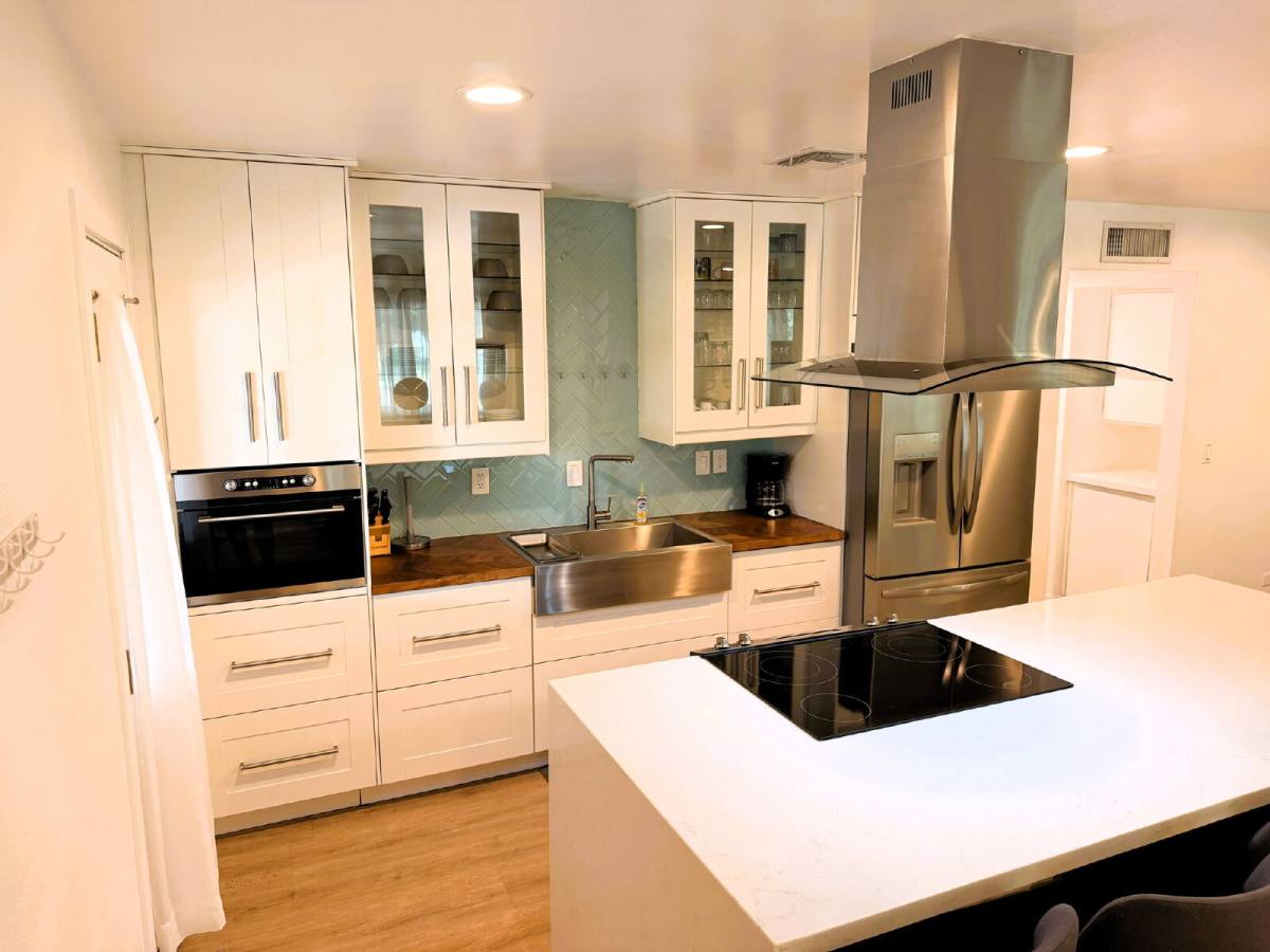 House for rent at 1233 W 11th St, Tempe, AZ 85281