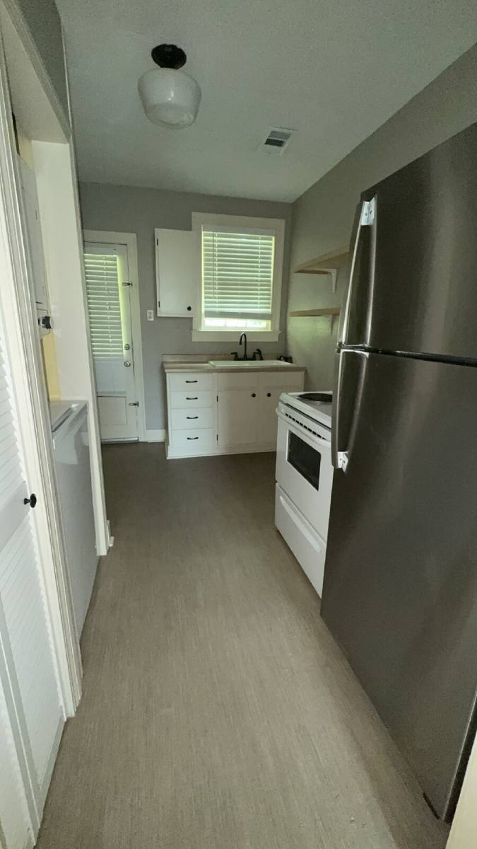 Apartment for rent at 1334 N Jefferson St #2, Jackson, MS 39202
