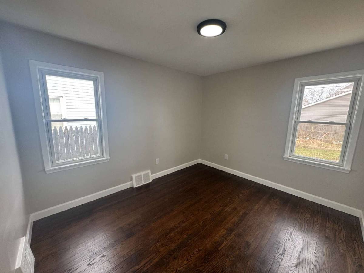 House for rent at 3324 Greenfield Rd, Berkley, MI 48072