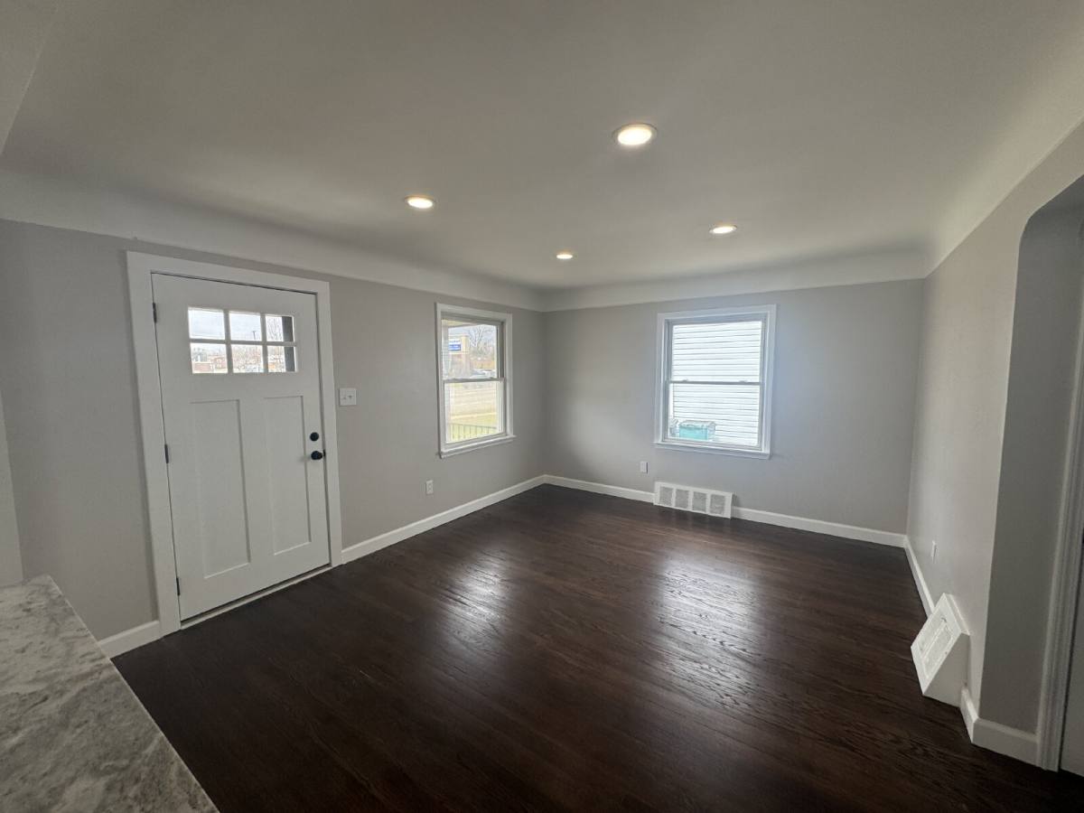House for rent at 3324 Greenfield Rd, Berkley, MI 48072