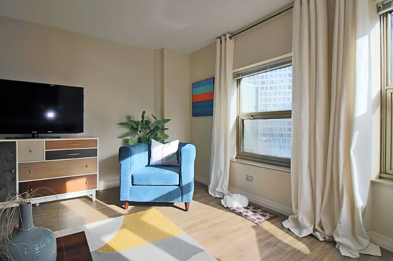 Apartment for rent at 30 W Chestnut St, Chicago, IL 60610