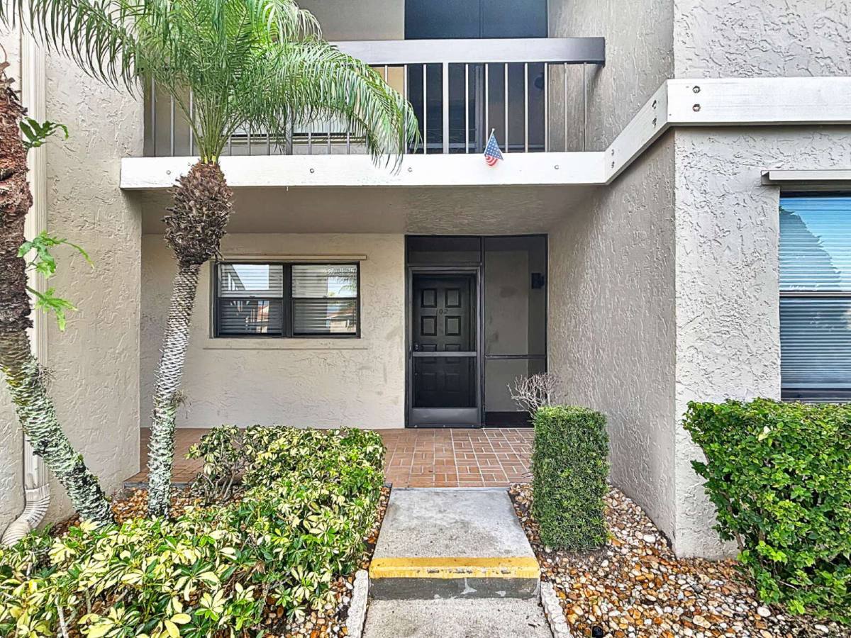 Condo for rent at 13403 Touchstone Place #A102, Palm Beach Gardens, FL 33418