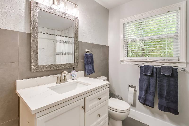 House for rent at 4704 Collinwood, Fort Worth, TX 76116