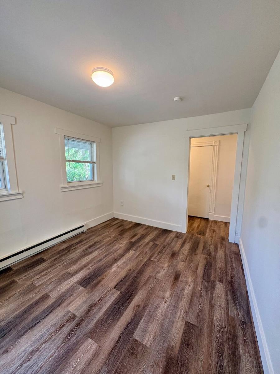 Apartment for rent at 7 Griswold Court #1, New London, CT 06320