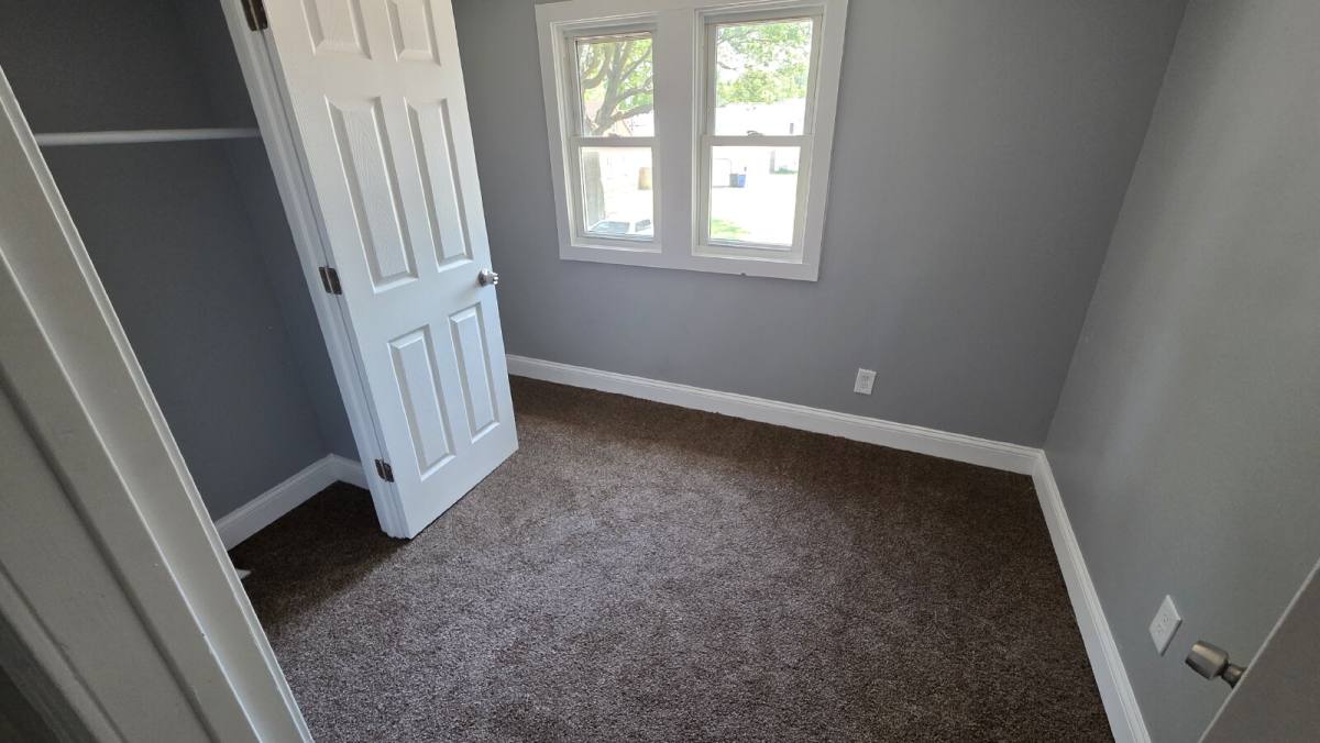 House for rent at 13818 Courtland Ave, Cleveland, OH 44111