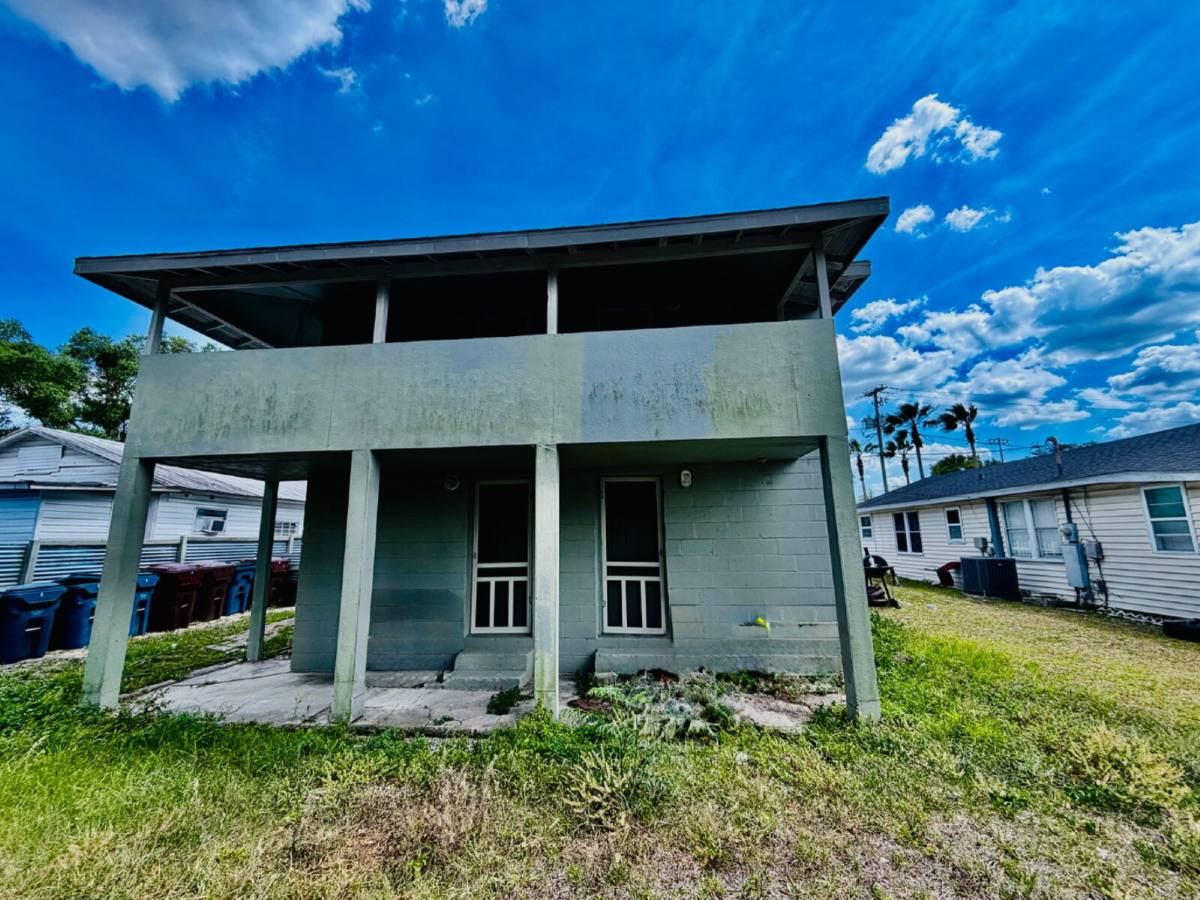 Apartment for rent at 1002 Ave E #4, Haines City, FL 33844
