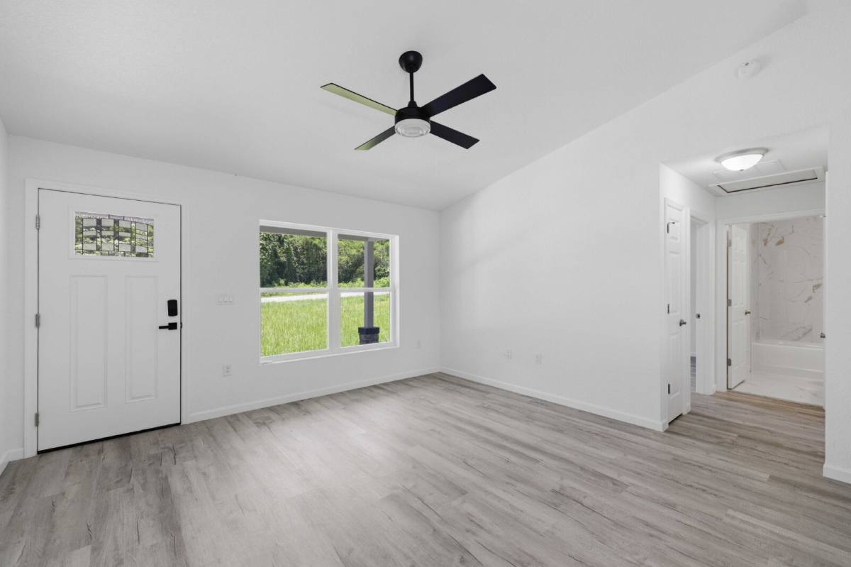 House for rent at 870 NW 69th St, Ocala, FL 34475
