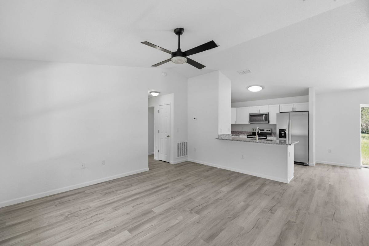 House for rent at 870 NW 69th St, Ocala, FL 34475