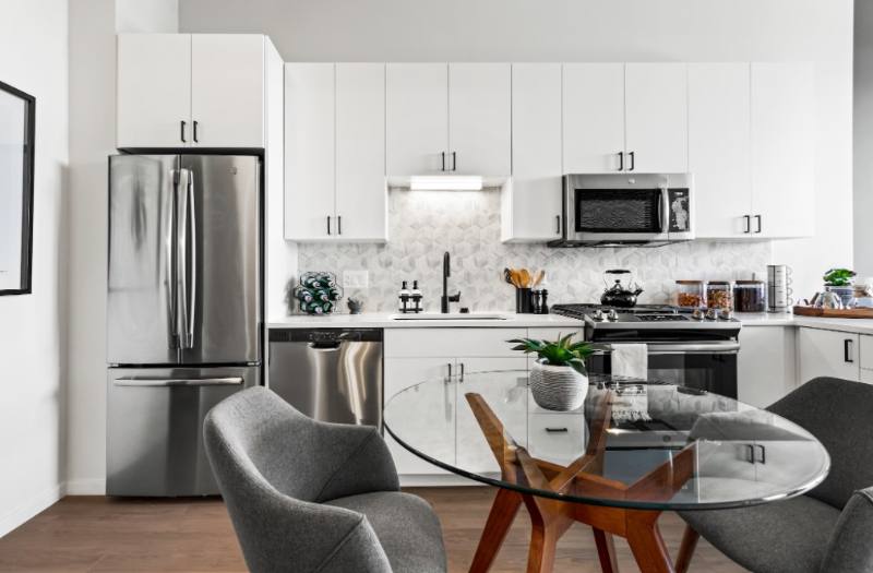 Apartment for rent at 2477 N Milwaukee Ave, Chicago, IL 60647
