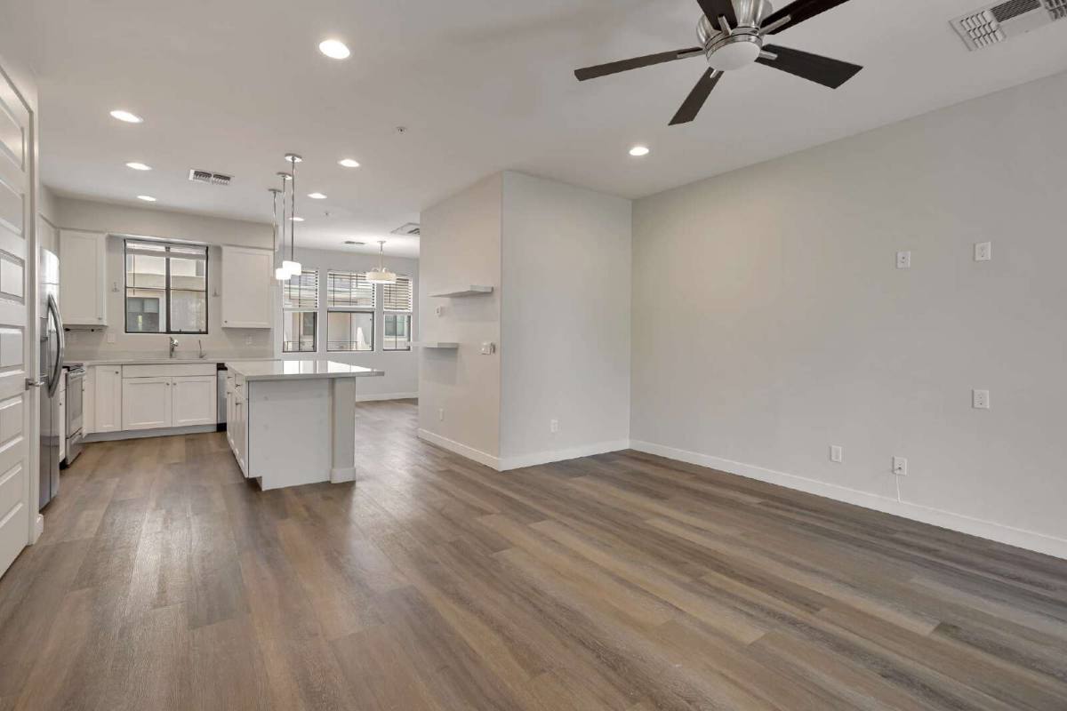 Townhouse for rent at 4235 N 26th St, Phoenix, AZ 85016