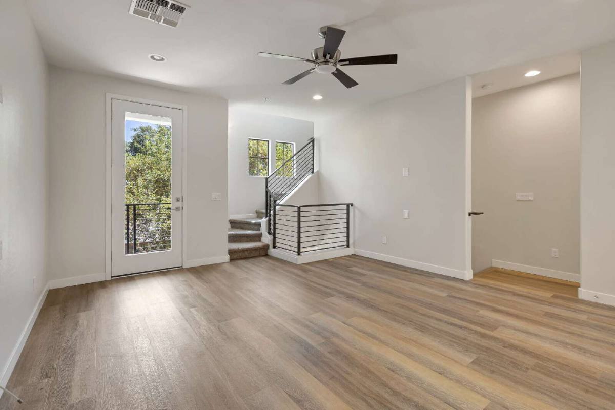 Townhouse for rent at 4235 N 26th St, Phoenix, AZ 85016