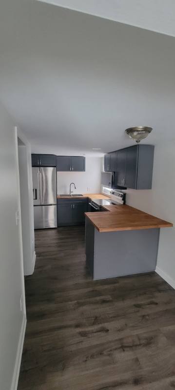 Apartment for rent at 922 12th St #1, Huntington, WV 25701