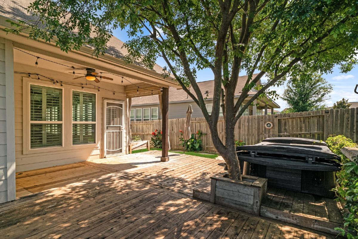 House for rent at 6661 Bowie Cove, Cibolo, TX 78108