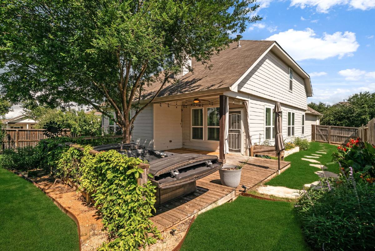 House for rent at 6661 Bowie Cove, Cibolo, TX 78108