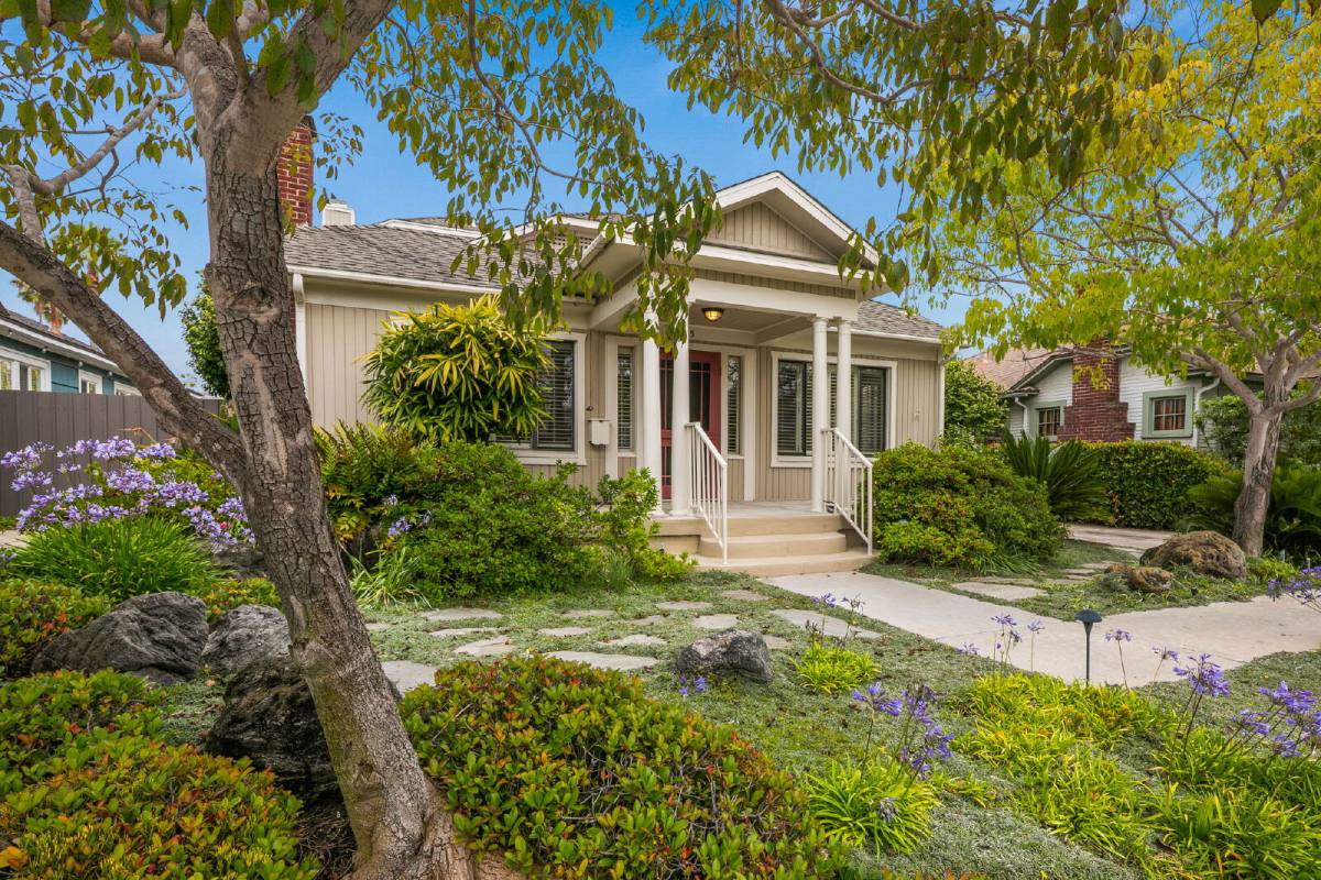 House for rent at 3925 Hawk St, San Diego, CA 92103