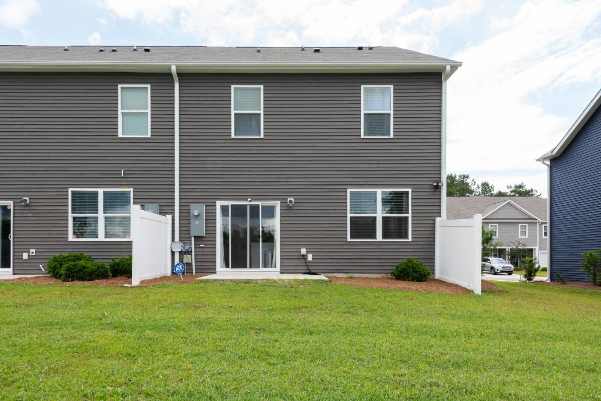 Townhouse for rent at 1651 Killdeer Lane, Wilmington, NC 28405