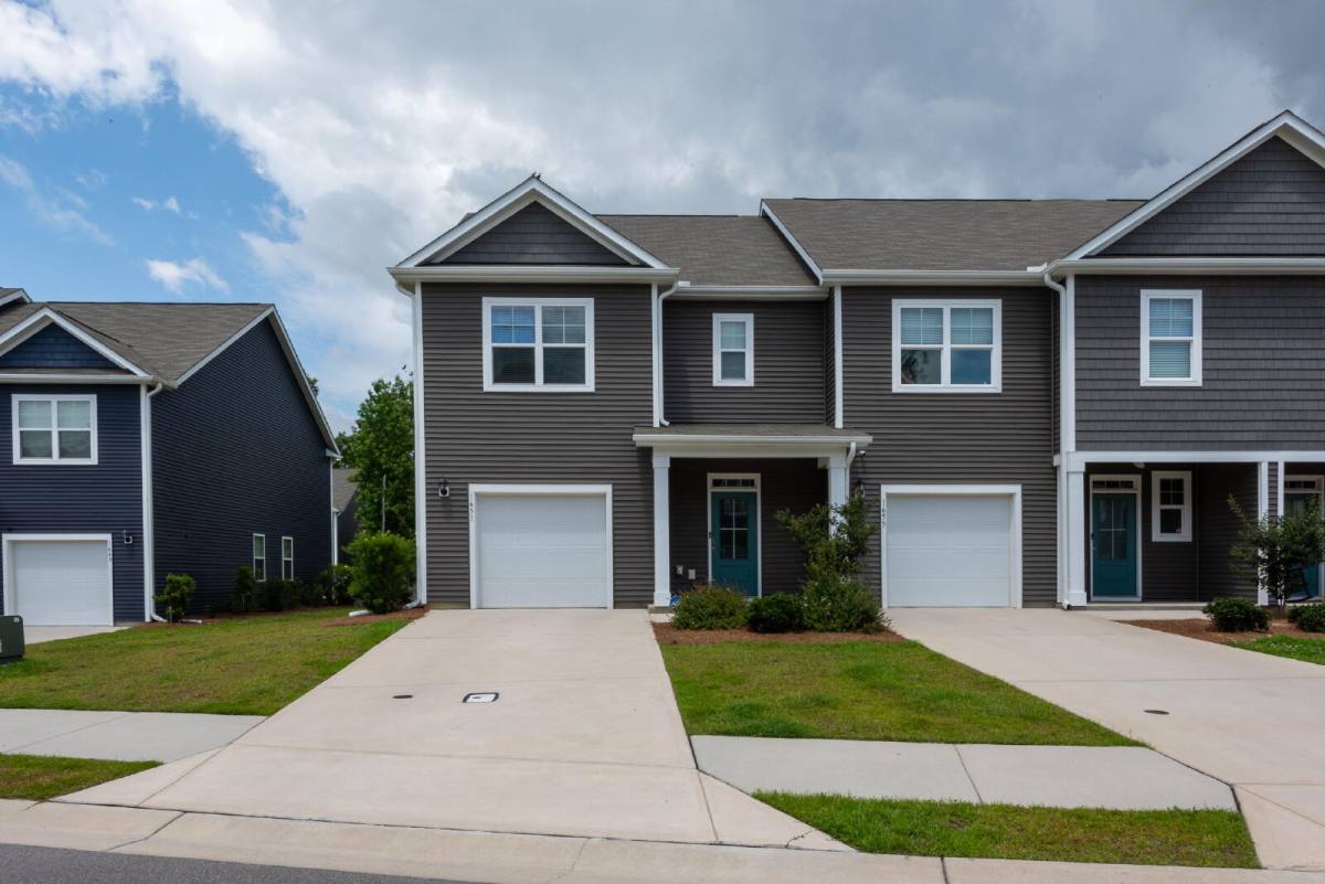Townhouse for rent at 1651 Killdeer Lane, Wilmington, NC 28405