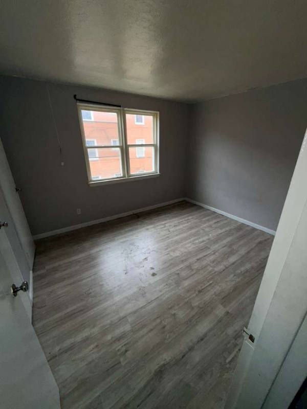 Apartment for rent at 13965 Superior Rd #102, Cleveland, OH 44118