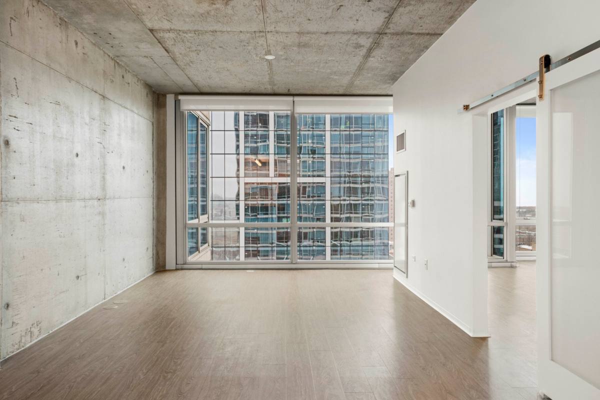 Apartment for rent at 1389 S State, Chicago, IL 60605