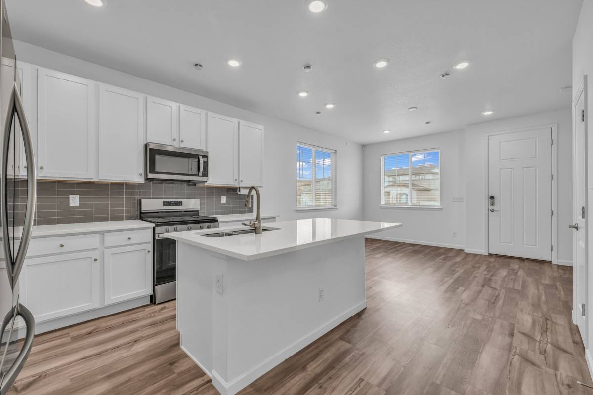 House for rent at 18152 Caffey Dr #PAR, Parker, CO 80134