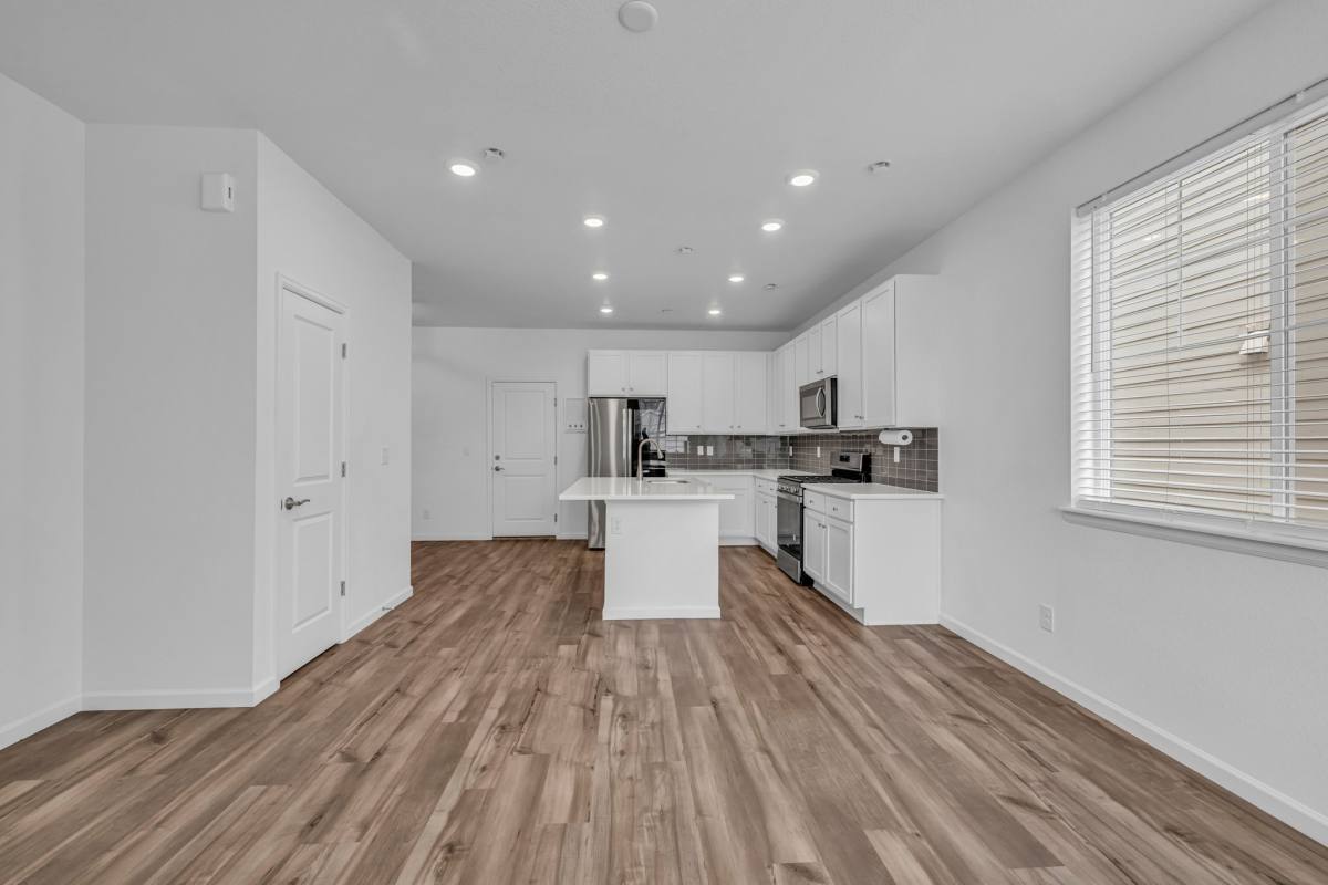 House for rent at 18152 Caffey Dr #PAR, Parker, CO 80134