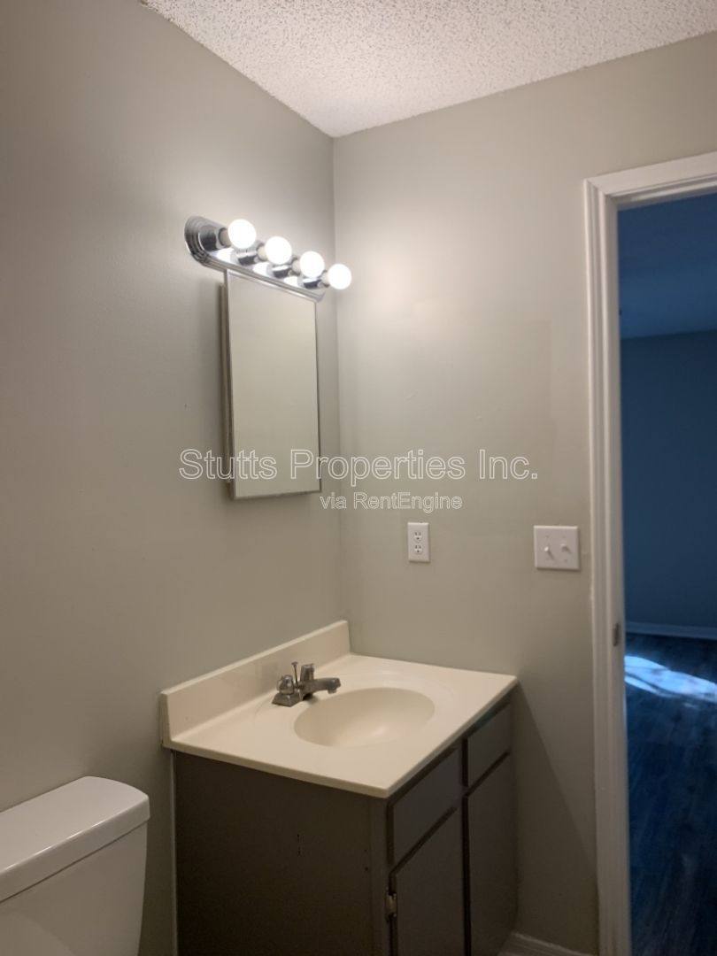 Apartment for rent at 505 N Dickson St #A6, Tuscumbia, AL 35674