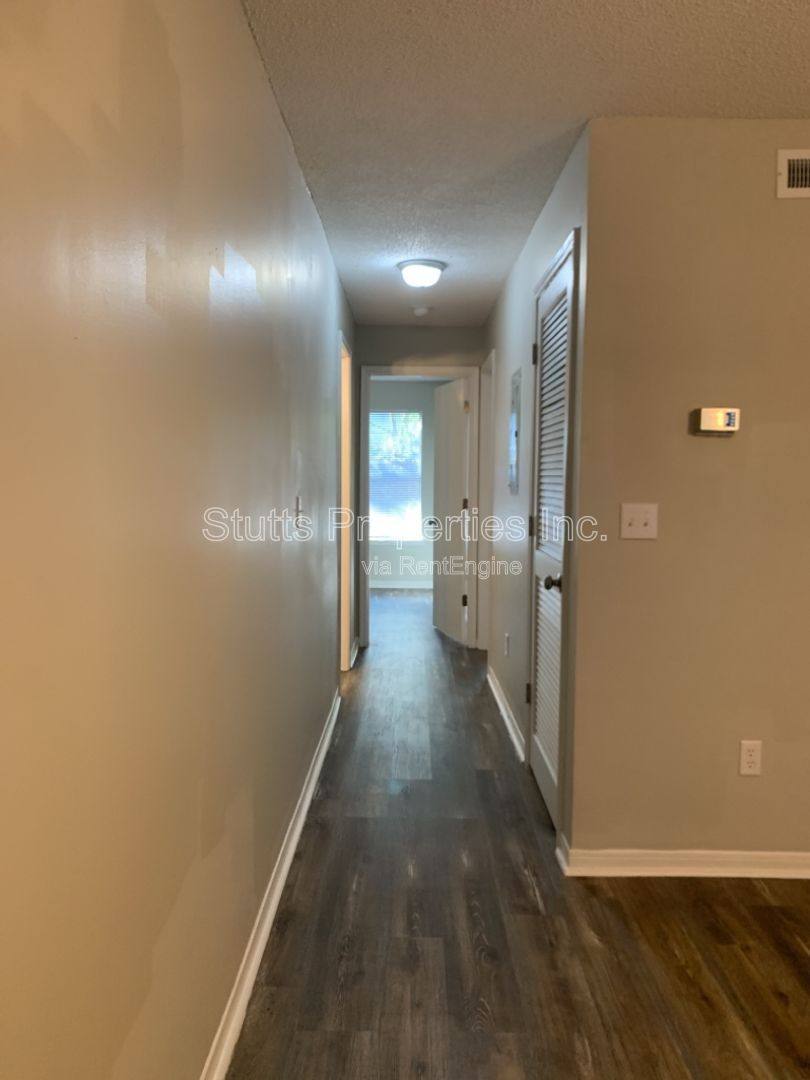 Apartment for rent at 505 N Dickson St #A6, Tuscumbia, AL 35674