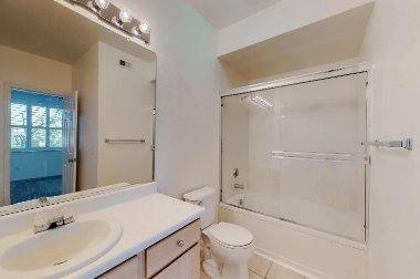 Apartment for rent at 701 Gibson Dr, Roseville, CA 95678